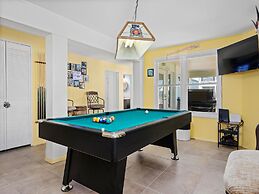 Hard Heads Headquarters