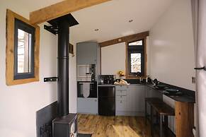 Red Oaks Shepherds hut