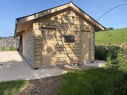 Red Oaks Shepherds hut