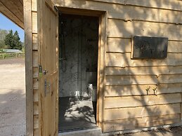 Red Oaks Shepherds hut