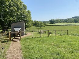 Red Oaks Shepherds hut