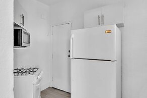 Garden Suite 8-hosted by Sweetstay