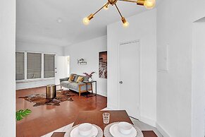 Garden Suite 8-hosted by Sweetstay