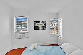 Garden Suite 8-hosted by Sweetstay