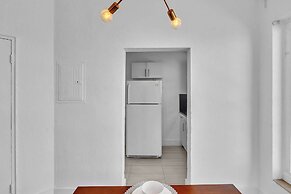 Garden Suite 8-hosted by Sweetstay