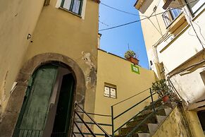 Casa Cristina Yellow