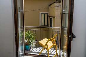 Casa Cristina Yellow
