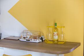 Casa Cristina Yellow