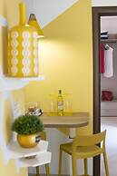 Casa Cristina Yellow