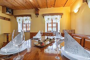 Kunstek Farmhouse With Sauna