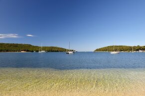 Holiday House Damir - Apartment 1