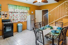 Yanceylargo Estate - Newly Renovated 7br Beautiful Two-story Estate Vi