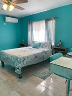 Yanceylargo Estate - Newly Renovated 7br Beautiful Two-story Estate Vi