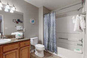 2br/2ba Full Condo w/ Pool & Gym, Sleeps 6