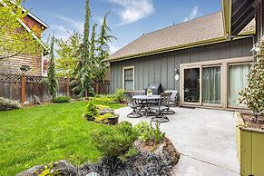 Neighborhood Nest 2 Bedroom Home by RedAwning