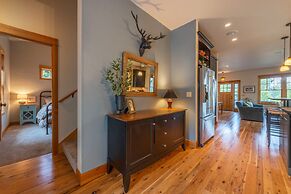 Neighborhood Nest 2 Bedroom Home by RedAwning