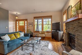 Neighborhood Nest 2 Bedroom Home by RedAwning