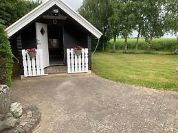 Stunning Romantik Cabin Close to Baltic Sea