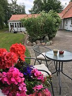 Stunning Romantik Cabin Close to Baltic Sea