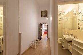 Monalda Loft 2-hosted by Sweetstay