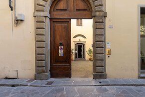 Monalda Loft 2-hosted by Sweetstay