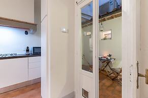 Santo Spirito Suite-hosted by Sweetstay