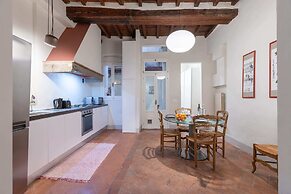 Santo Spirito Suite-hosted by Sweetstay