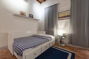 Santo Spirito Suite-hosted by Sweetstay
