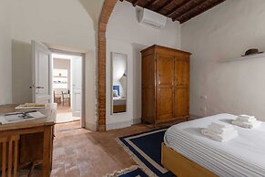 Santo Spirito Suite-hosted by Sweetstay