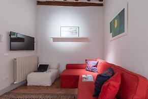 Santo Spirito Suite-hosted by Sweetstay