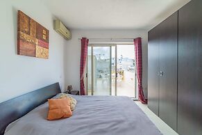 Amazing Views of Spinola Bay in Heart of St.julians