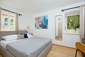 Boutique Garden Rooms