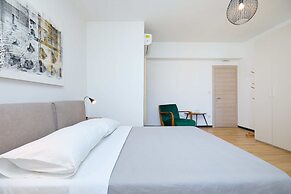 Boutique Garden Rooms