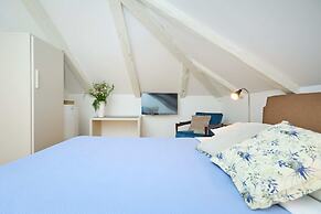 Boutique Garden Rooms