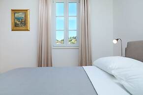 Boutique Garden Rooms