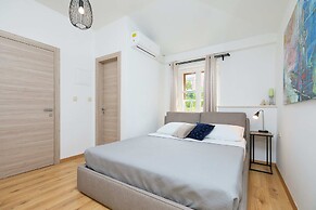 Boutique Garden Rooms