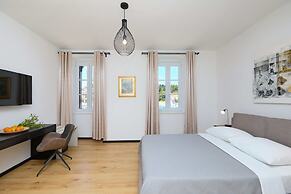 Boutique Garden Rooms