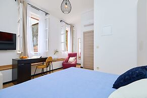 Boutique Garden Rooms