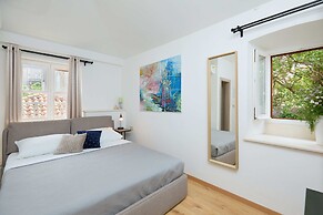 Boutique Garden Rooms