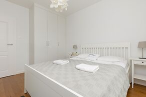 Apartment Stalowa 39 by Renters