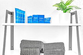 Garden Suite 9-hosted by Sweetstay