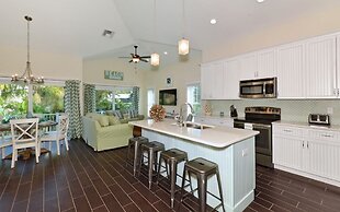 Seahorse Beach House managed by Beach Retreats