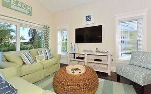 Seahorse Beach House managed by Beach Retreats