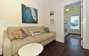 Seahorse Beach House managed by Beach Retreats