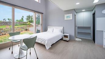 Jeju Moridarakbang Pension