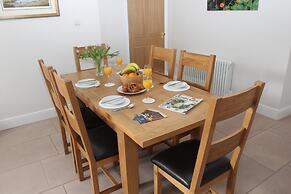 Luxurious Apartment in the Grade II Listed Netherby Hall