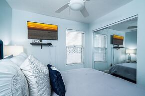 Pelican312 2 Bedroom Condo by RedAwning