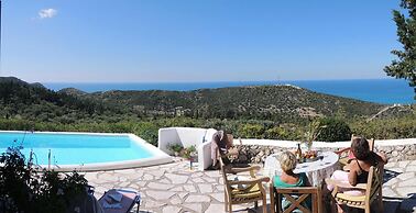 Villa Myrtia - Agios Nikitas Villas