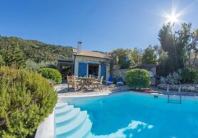 Villa Thalia - Agios Nikitas Villas
