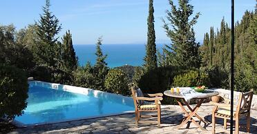 Villa Thalia - Agios Nikitas Villas